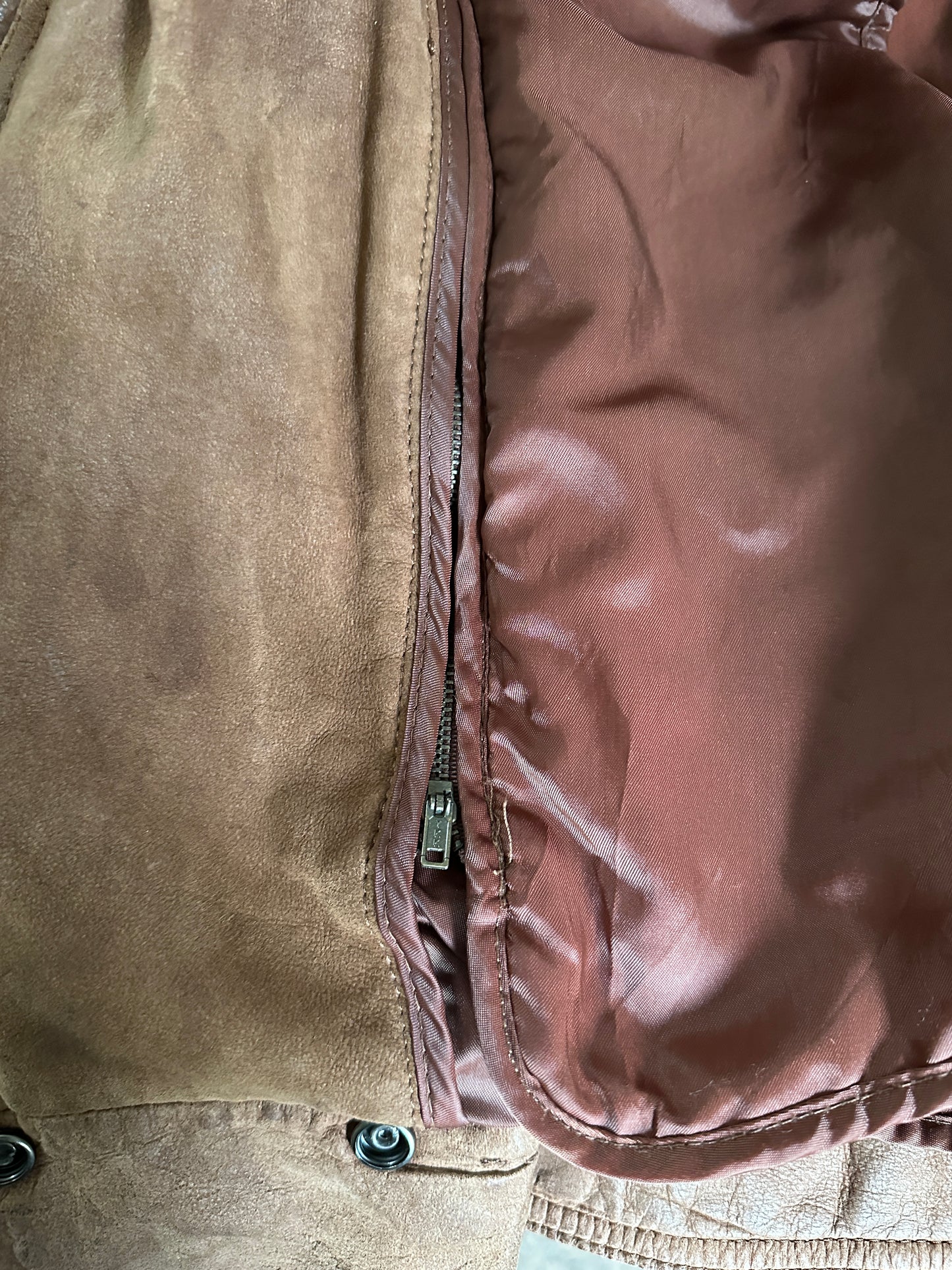 Adventure Bound  Originals Thinsulate Lined Two-Toned Leather Jacket-80's