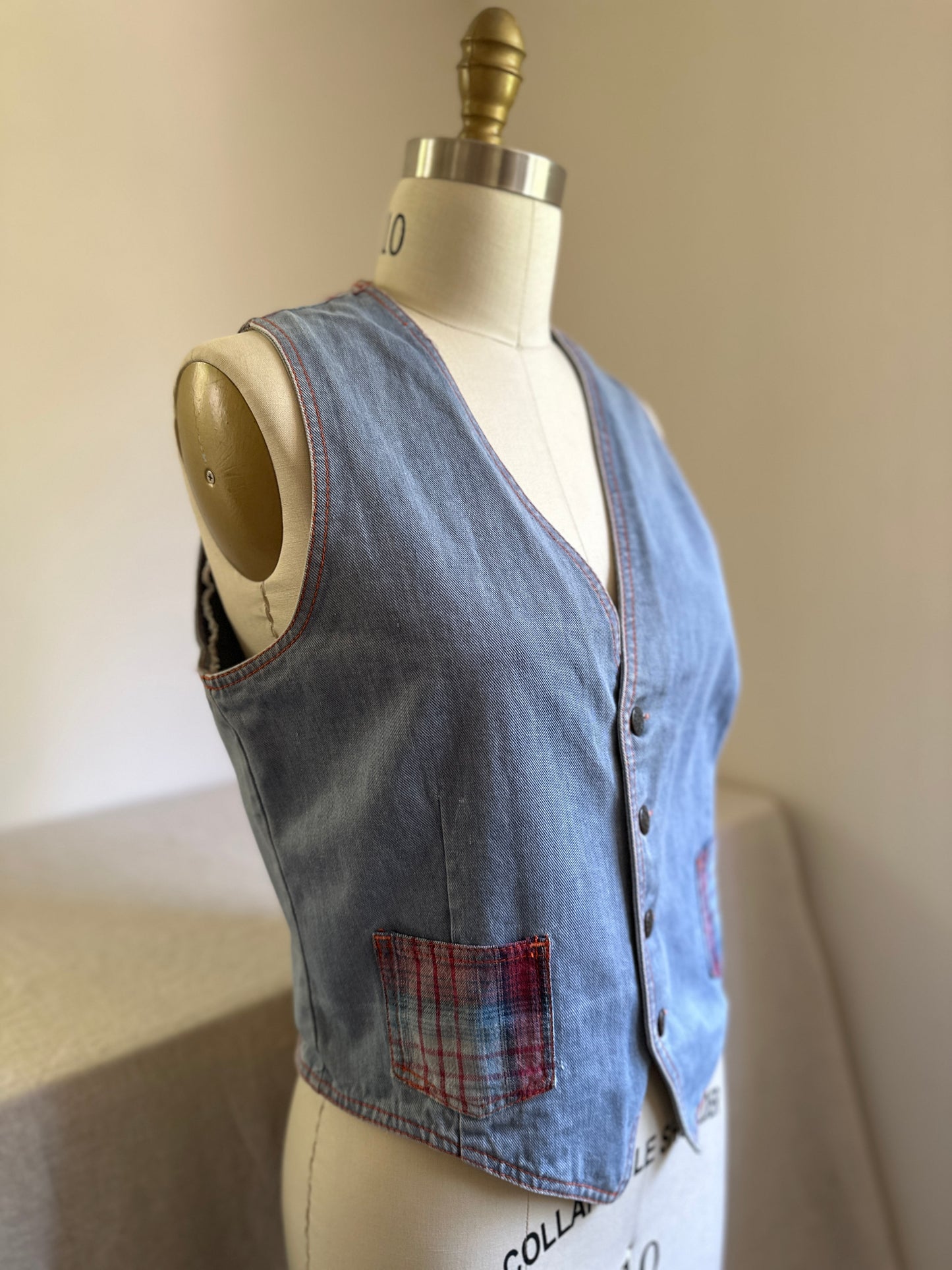 Faded Glory Denim Vest With Plaid Pockets