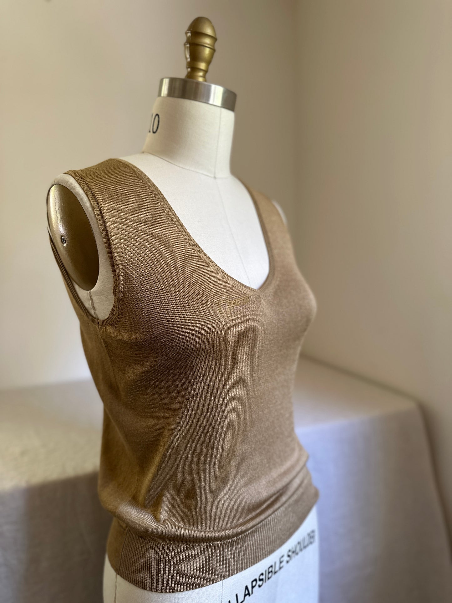 Brooks Brothers Gold Sleeveless V Neck