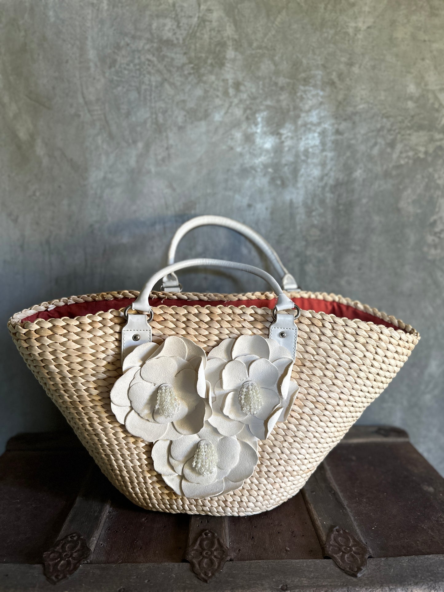 Creme Straw Flower Bag