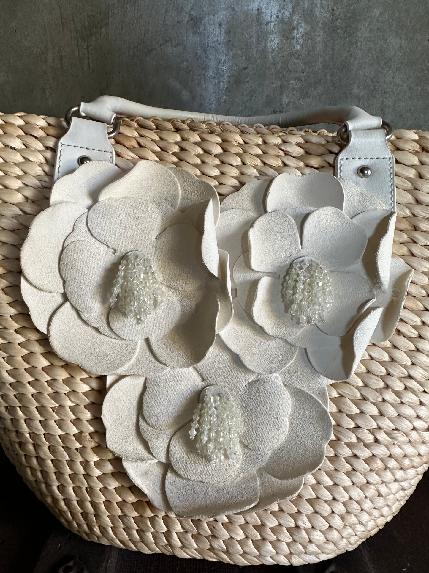 Creme Straw Flower Bag