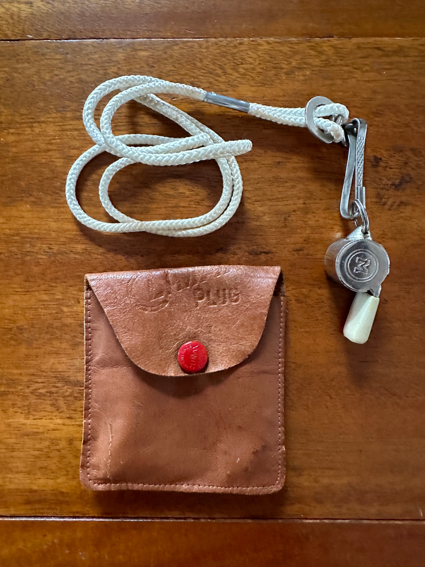 Vintage Whistle in Climax Plug Chew Pouch