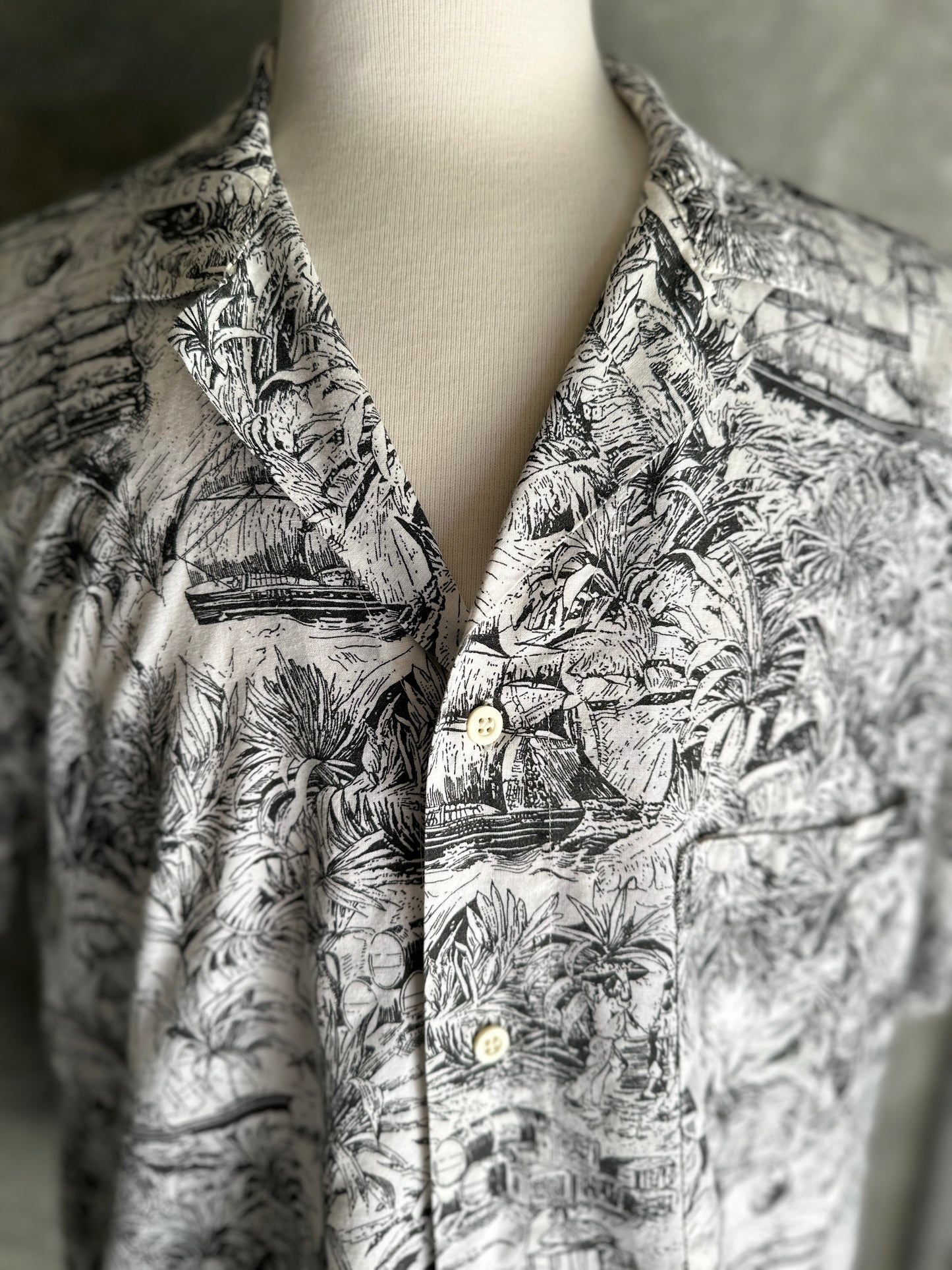 Short Sleeve Black & White Ship Shirt