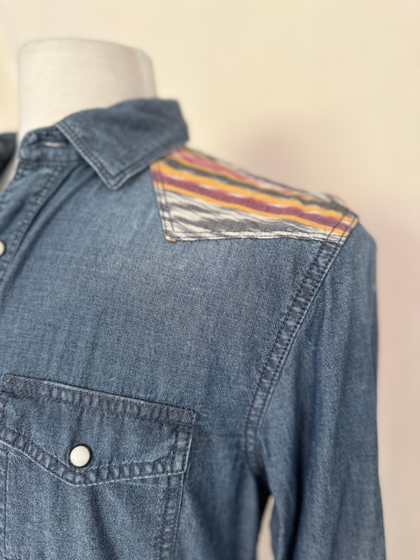 Arizona Jeans Denim Ikat Western Shirt