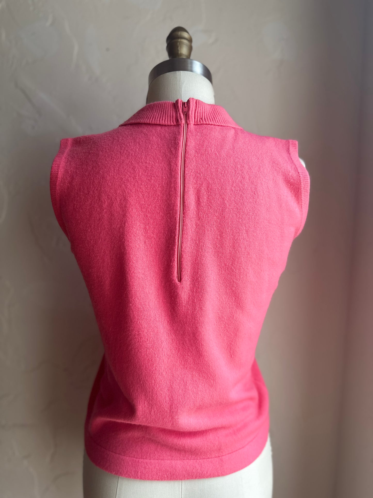 Bermuda Pink Sleeveless Sweater
