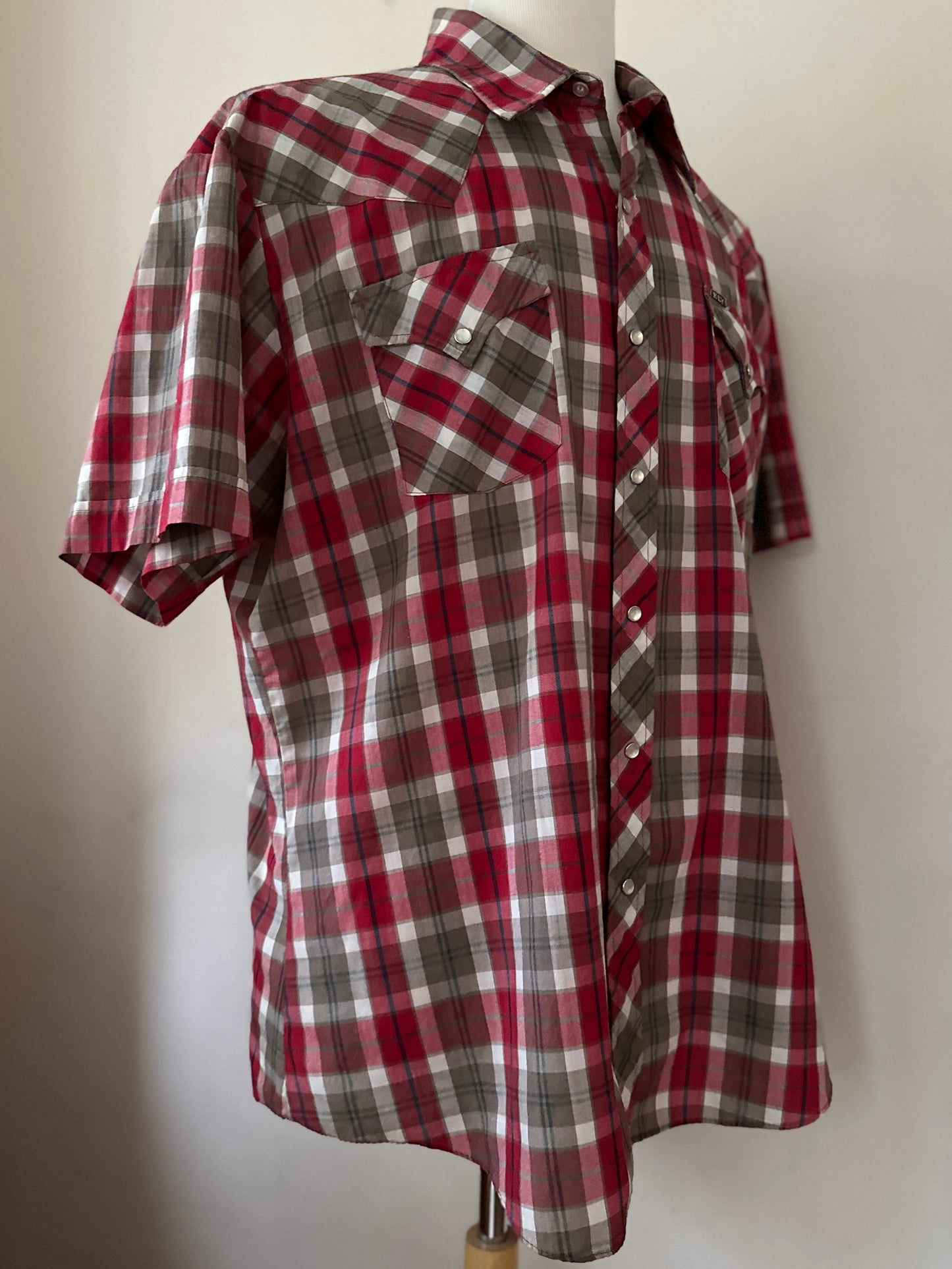 Ely Cattleman Red Plaid Snap Up