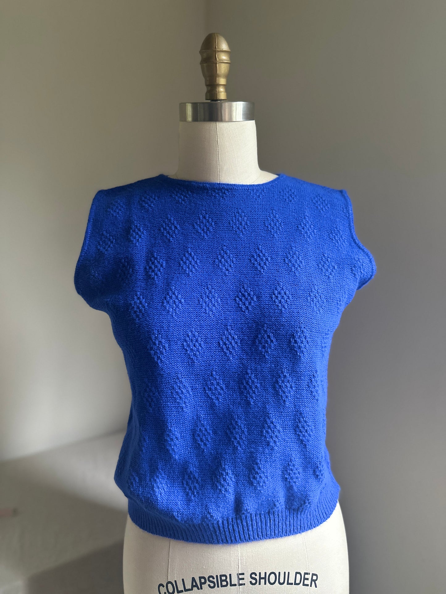 "Helen Sue" Blue Textured Sleeveless Sweater