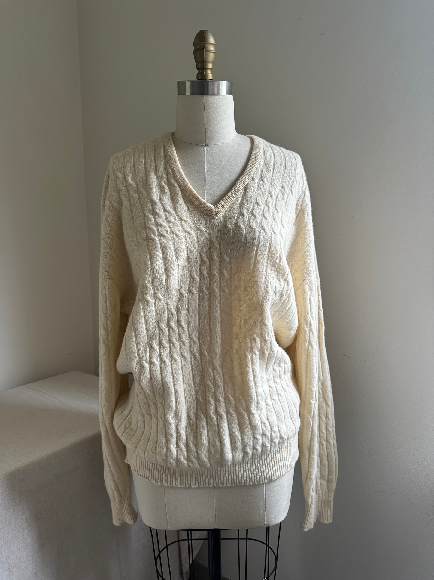 Pringle of Scotland Cream Wool V-Neck Sweater