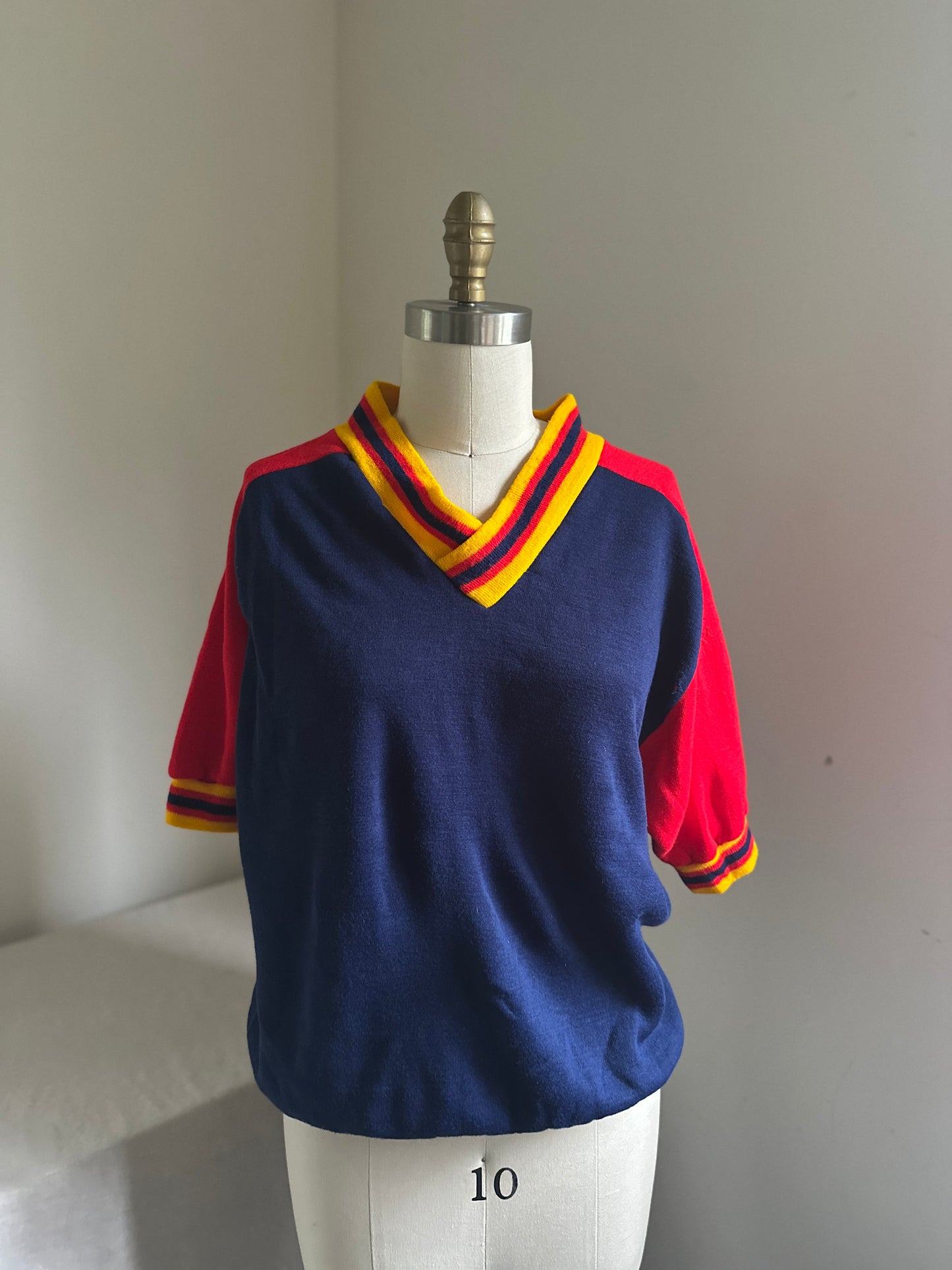 Blue and Red Short Sleeve V-Neck Sweatshirt