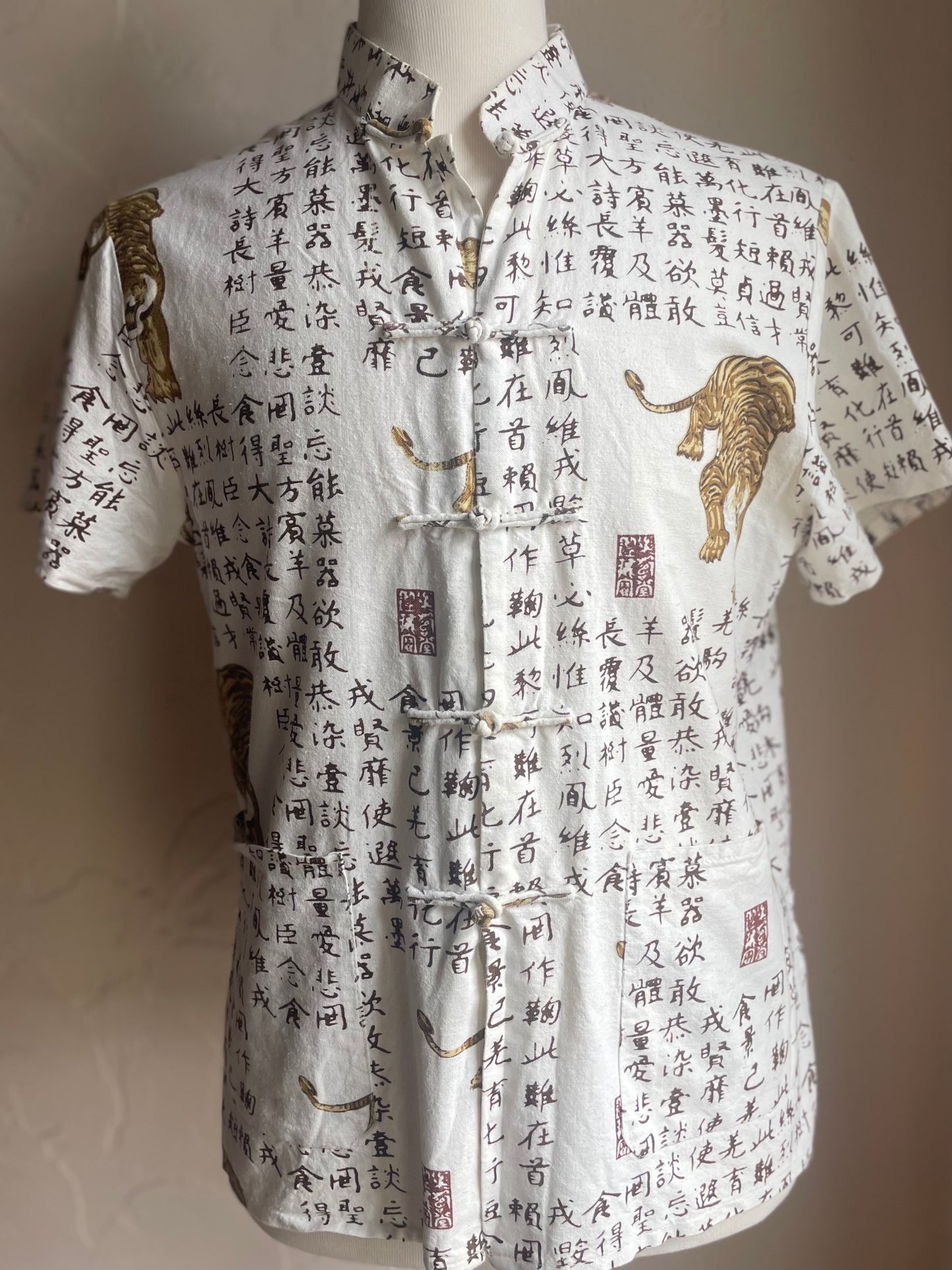 Frog-Button Tiger Shirt