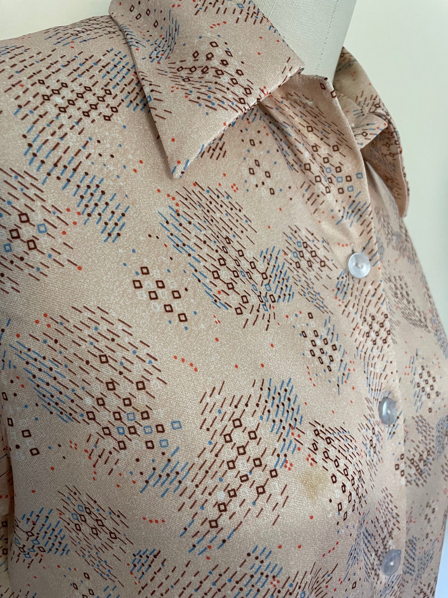 Wing Kee Peach Short-Sleeve Dress Shirt