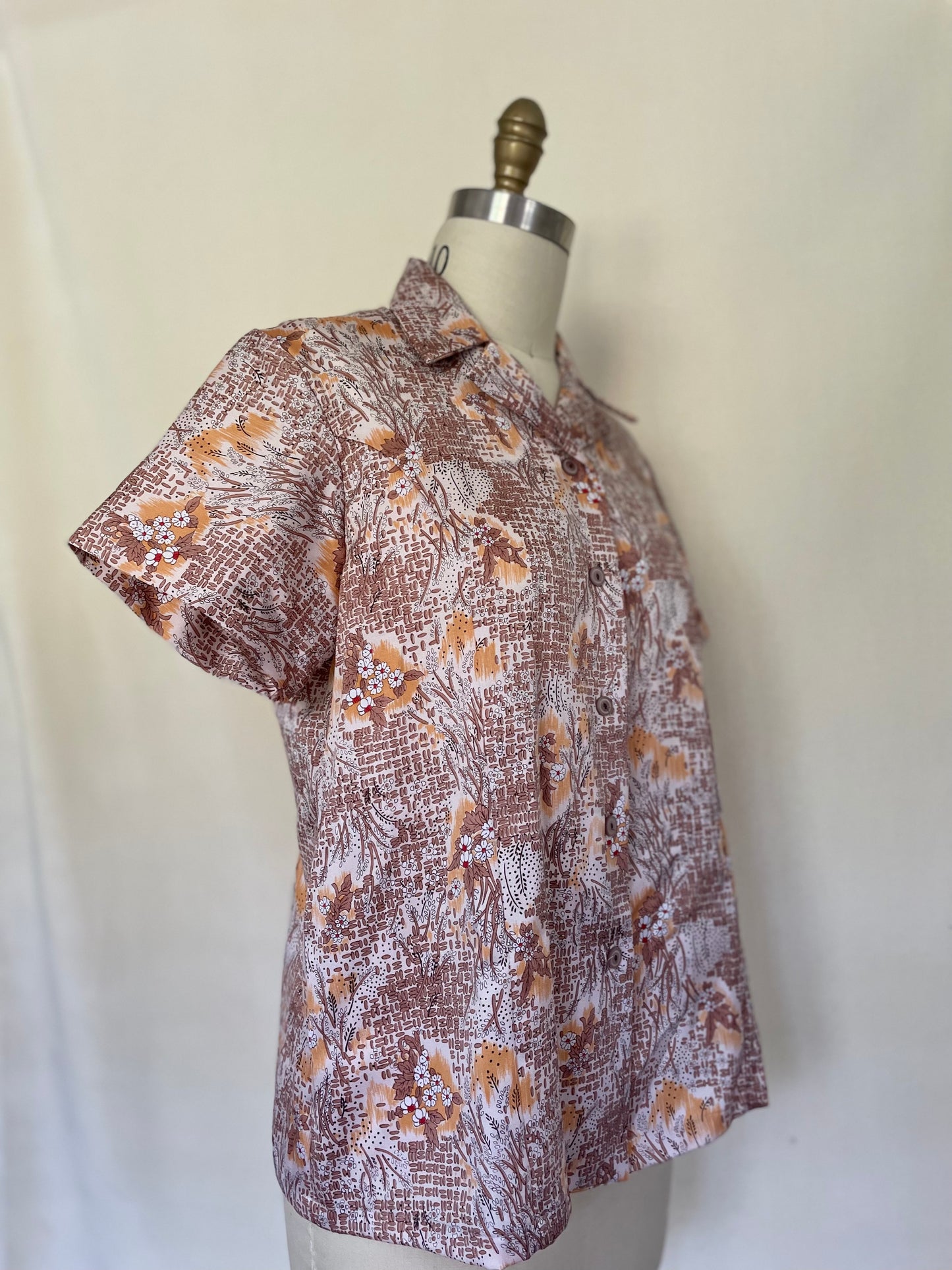 Subtle Cotton Short-Sleeved Button-Up