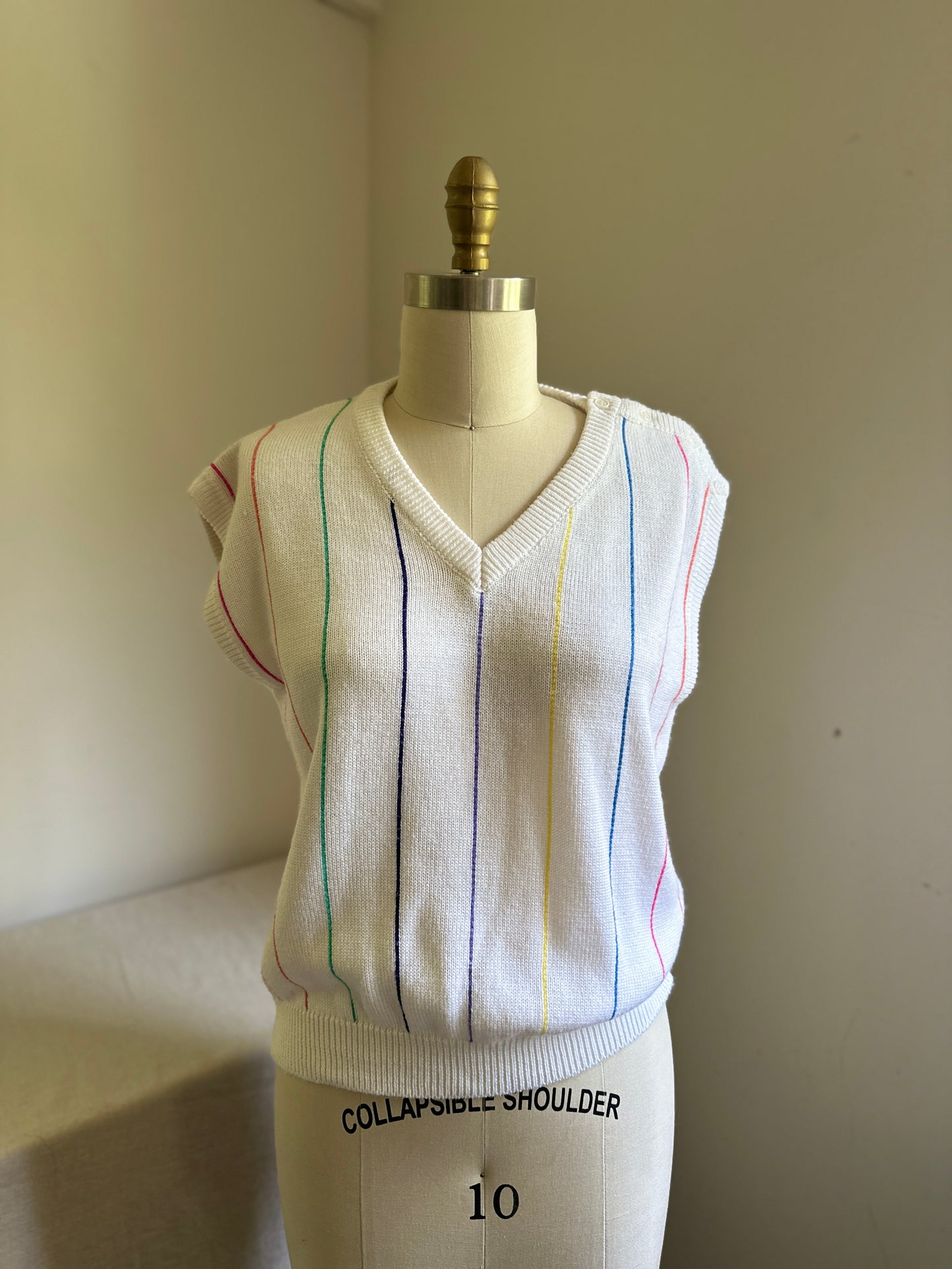 Jantzen White Colored Stripe V-Neck sweater
