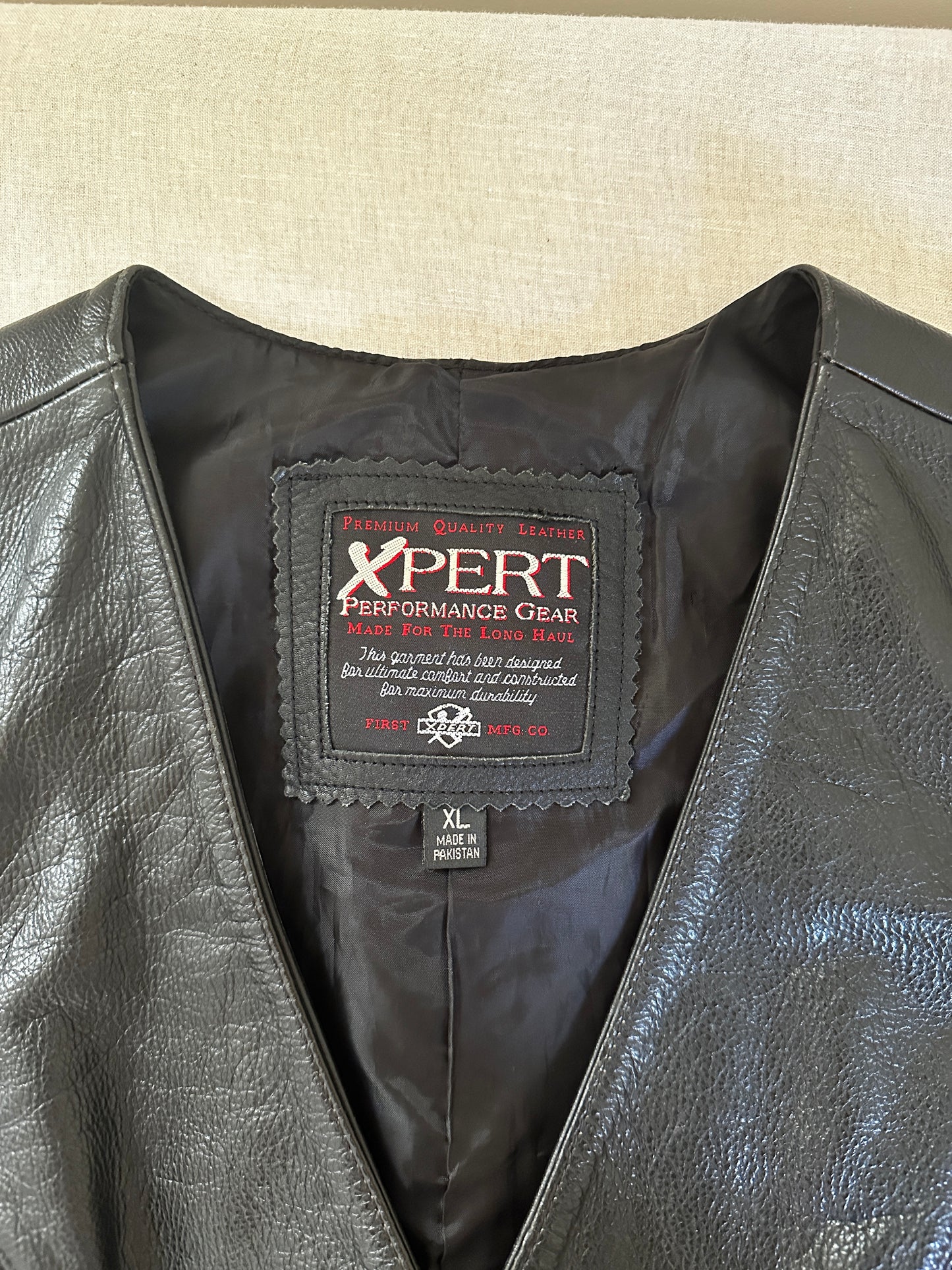 Xpert Performance Black Gear Vest