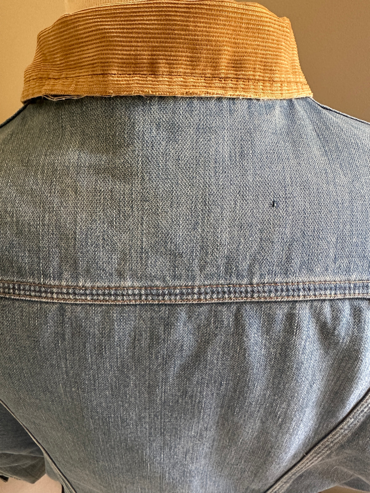 Wrangler No-Fault Denim Blanket Lined Trucker Jacket