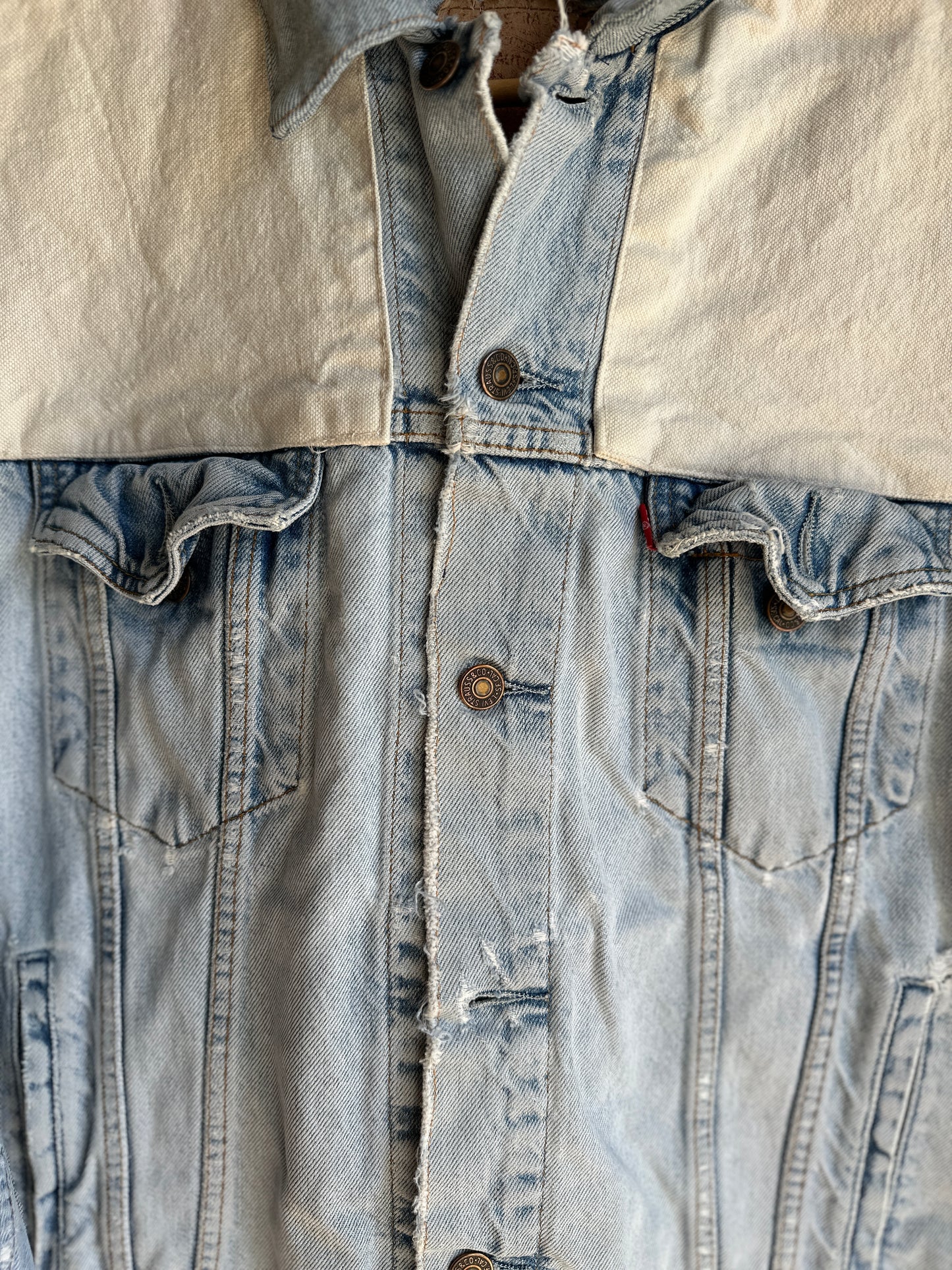 Levi's Two-Tone 90's  Well Worn Trucker Denim Trucker Jacket