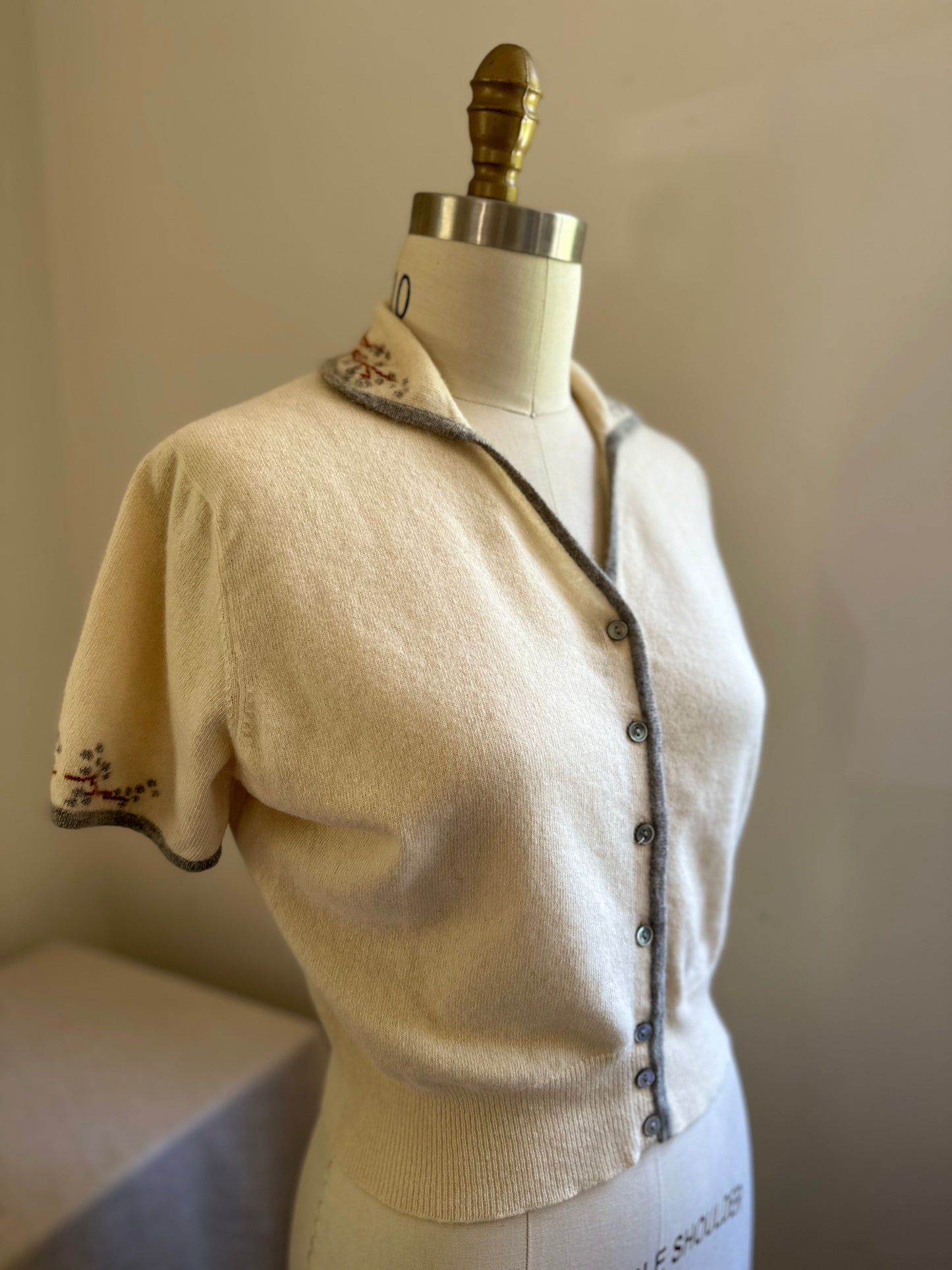 Bernhard Altmann Cream Cashmere Sweater