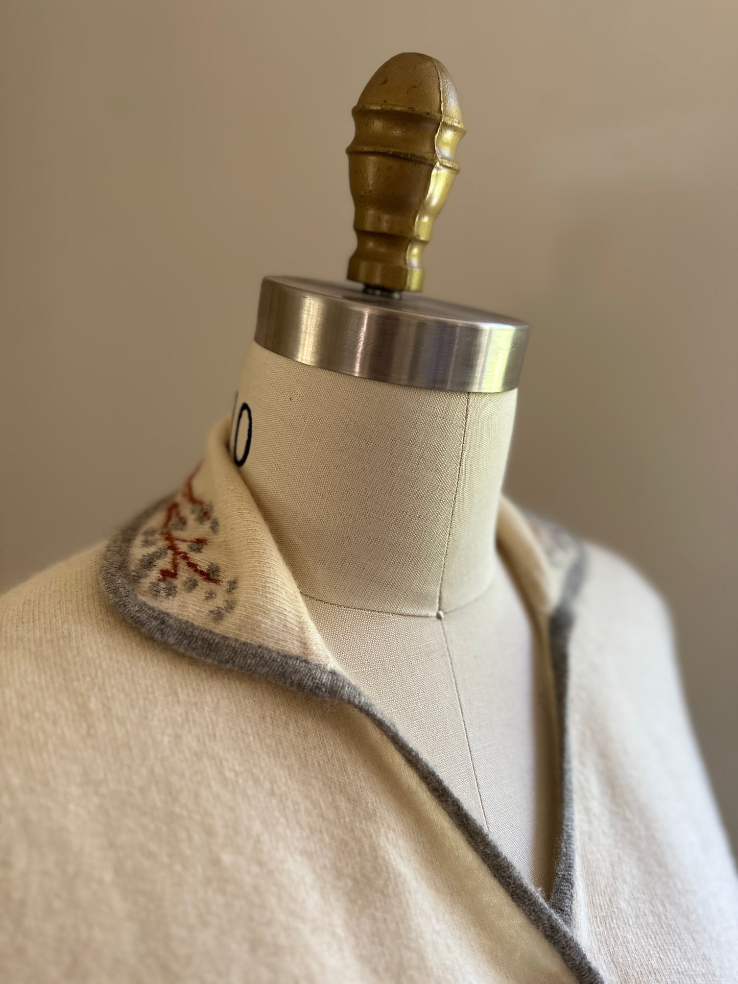 Bernhard Altmann Cream Cashmere Sweater