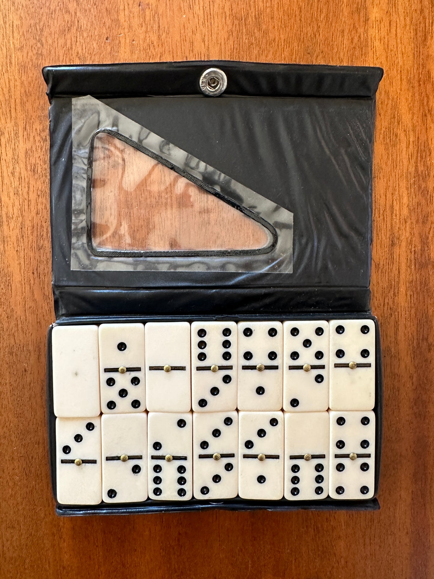 Dominoes