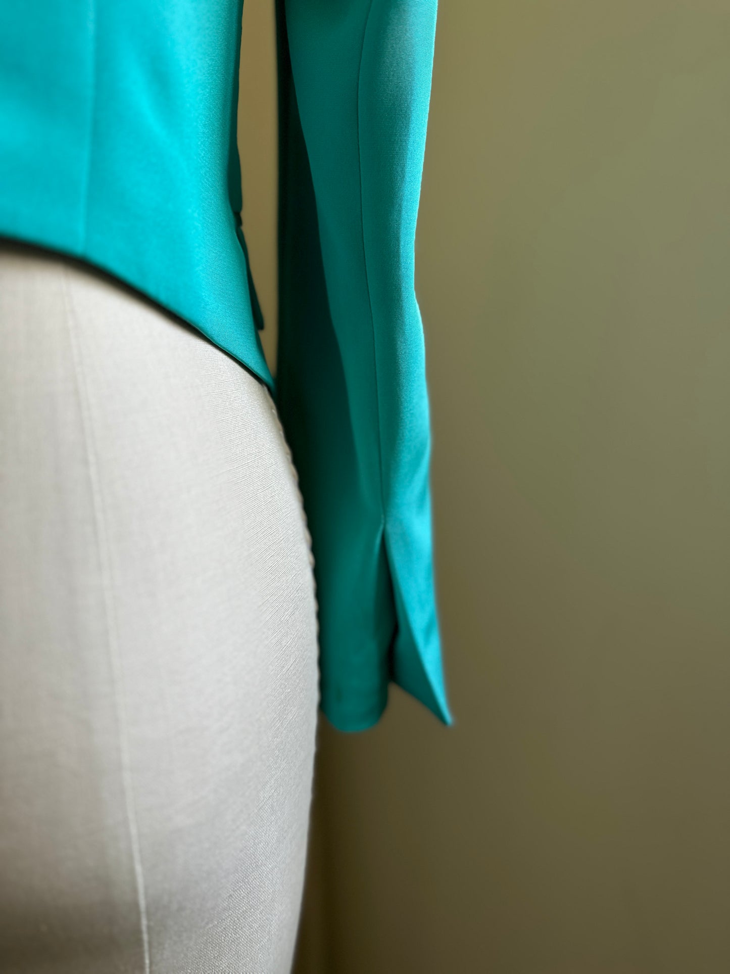 Gilber Gilmore Turquoise Silk One-Button Jacket