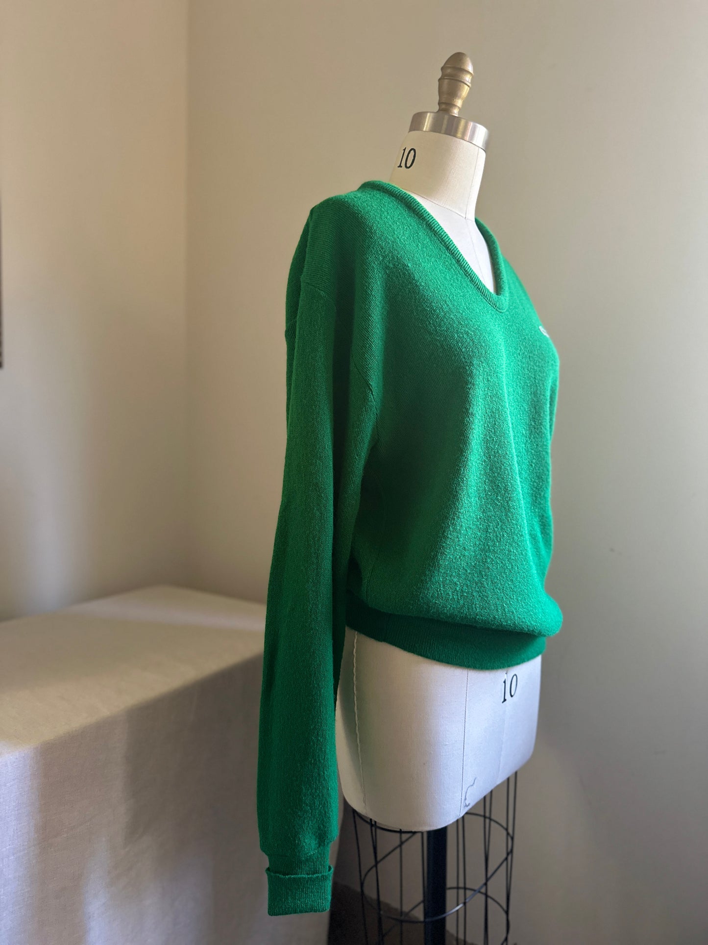 Izod Lacoste Apple Green V-Neck Sweater