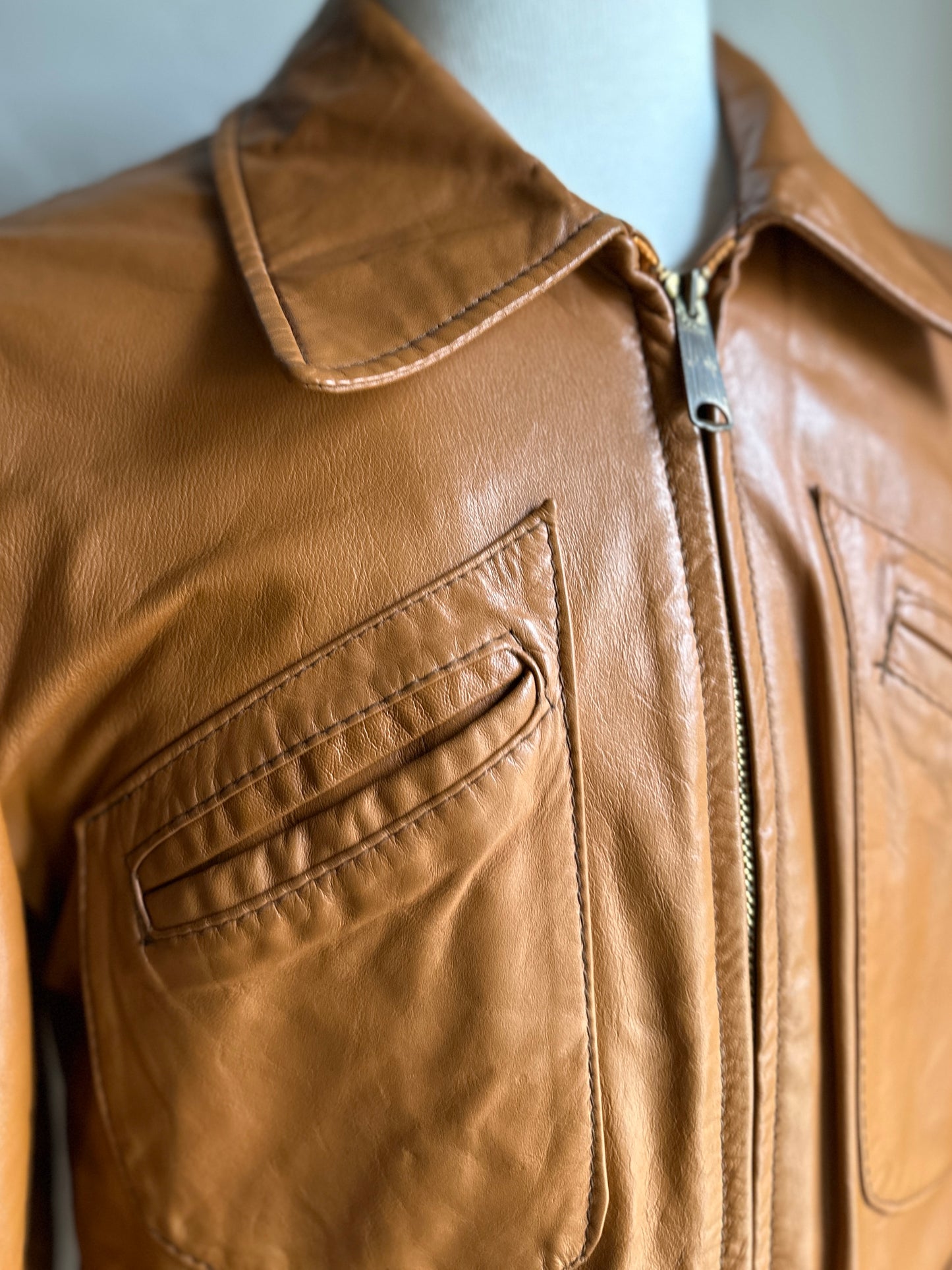 Sears "The Leather Shop" Men's Caramel Brown Leather Jacket