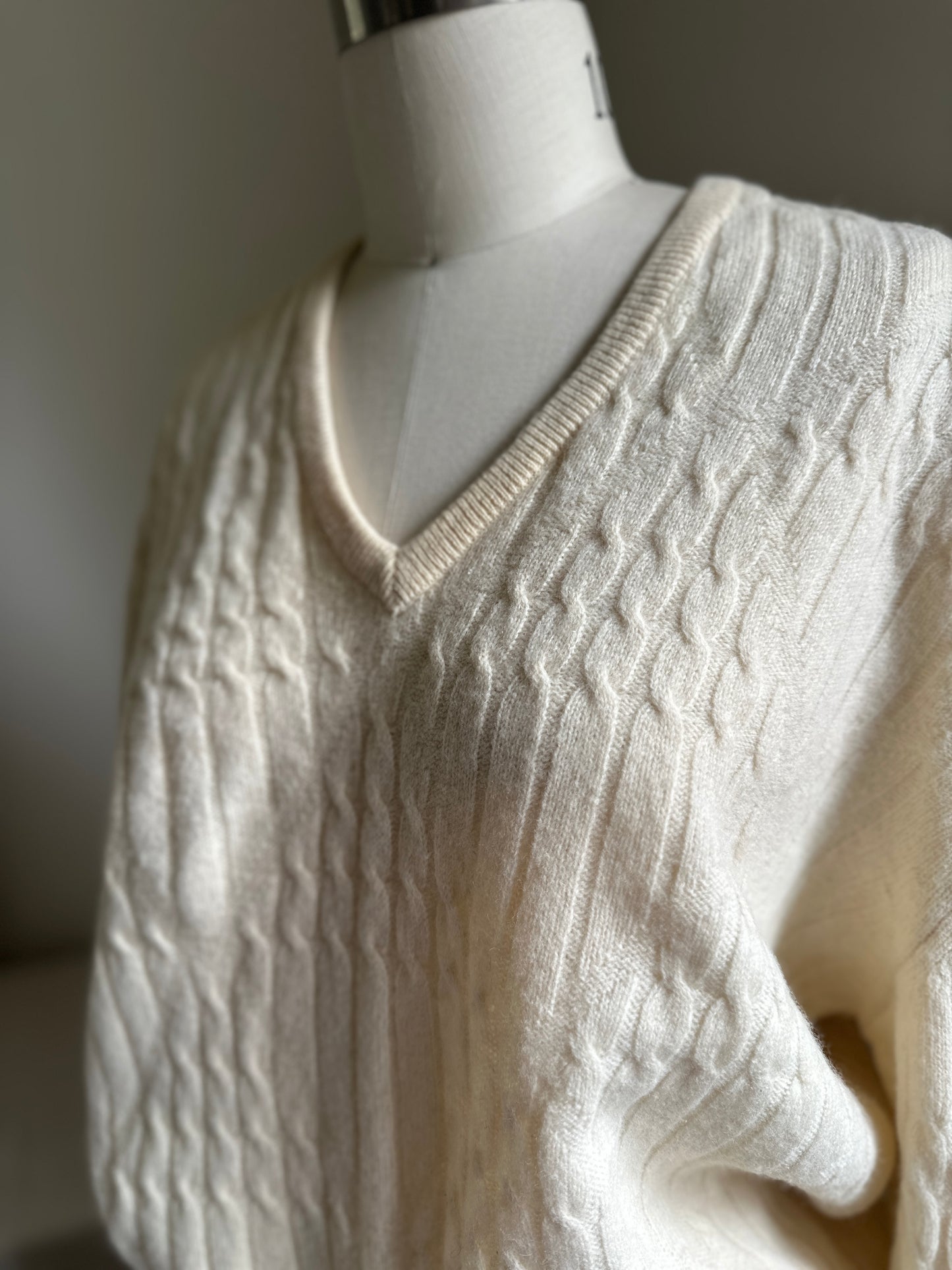 Pringle of Scotland Cream Wool V-Neck Sweater