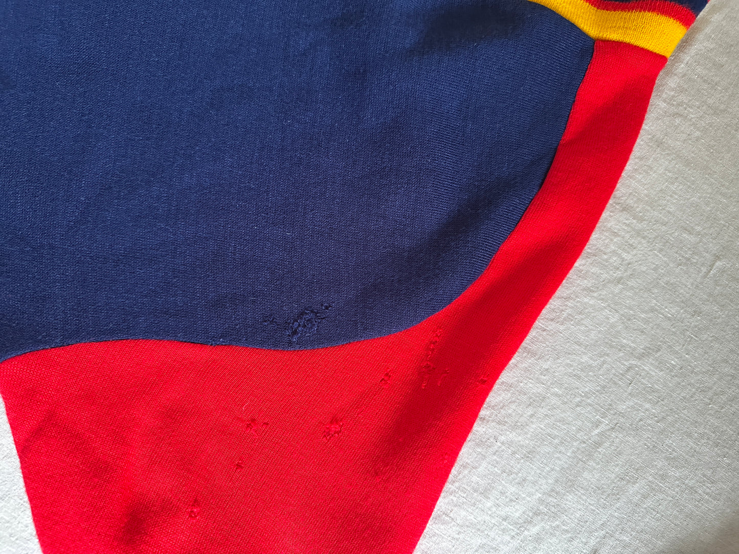 Blue and Red Short Sleeve V-Neck Sweatshirt