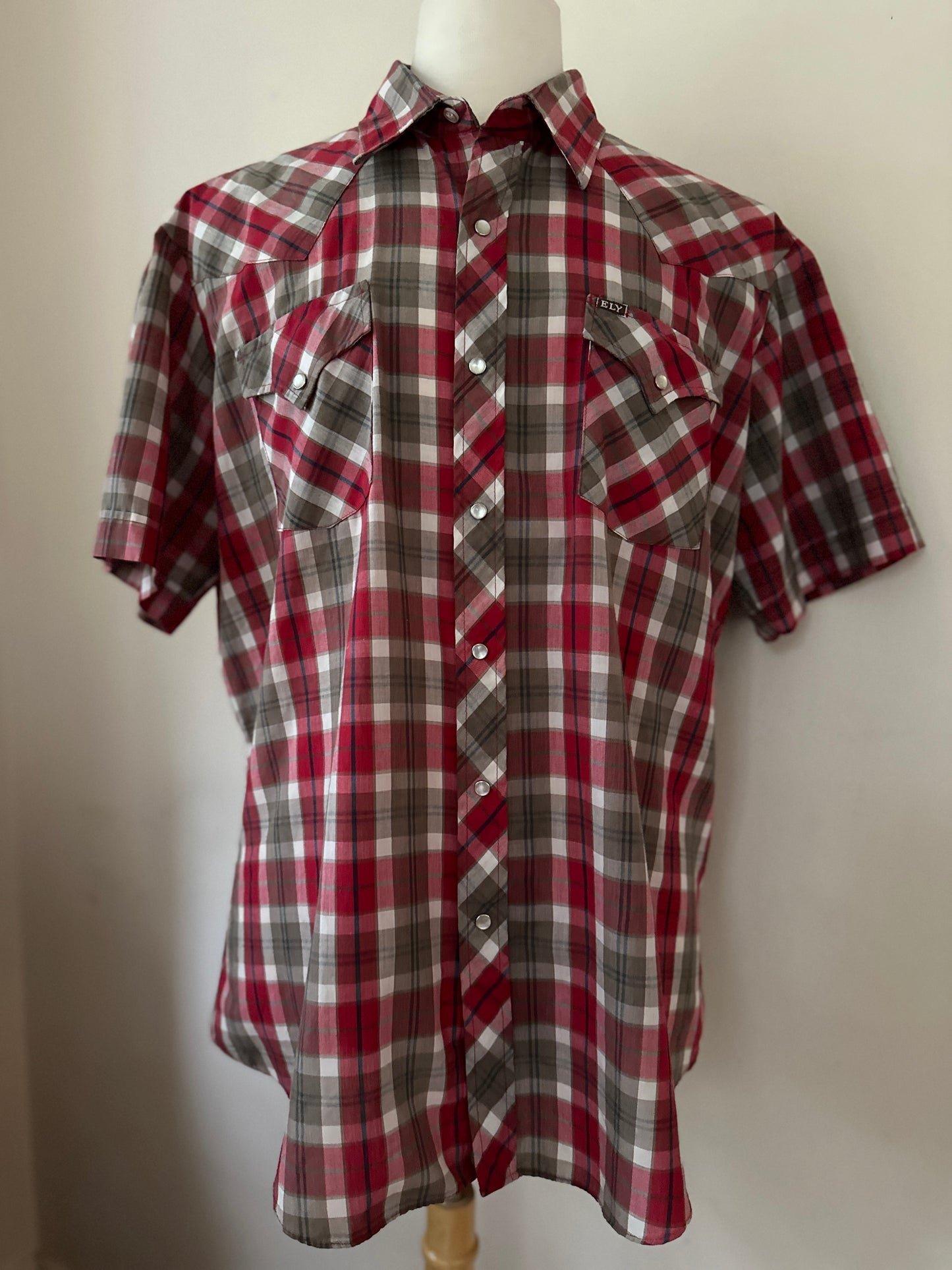 Ely Cattleman Red Plaid Snap Up