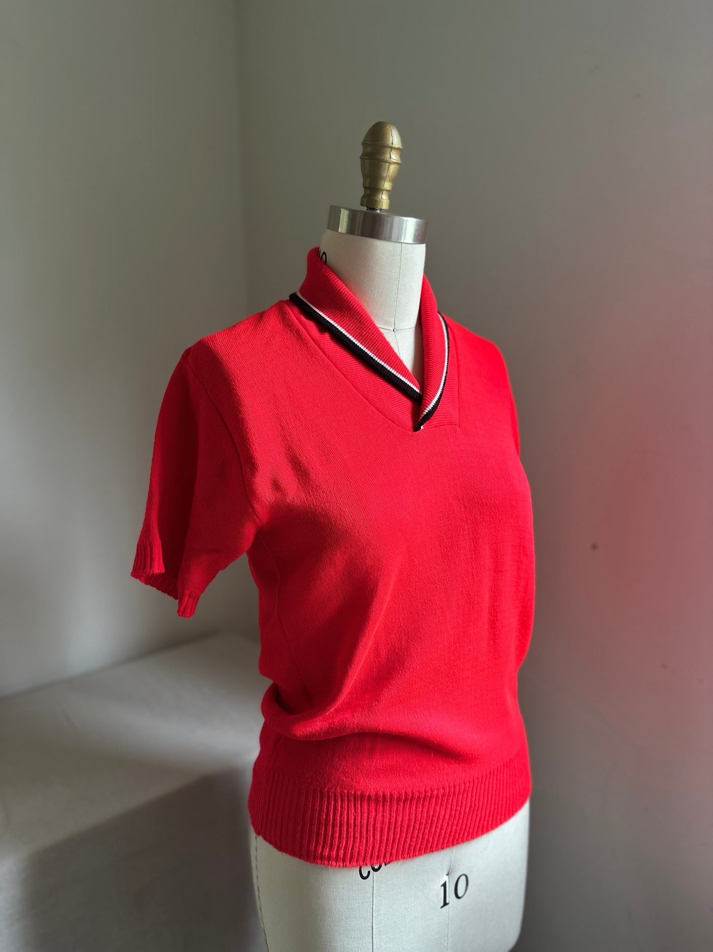 Arena Electric Red Short Sleeve Sweater