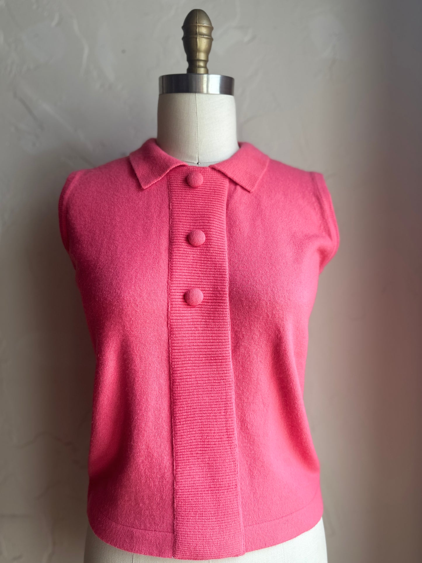 Bermuda Pink Sleeveless Sweater