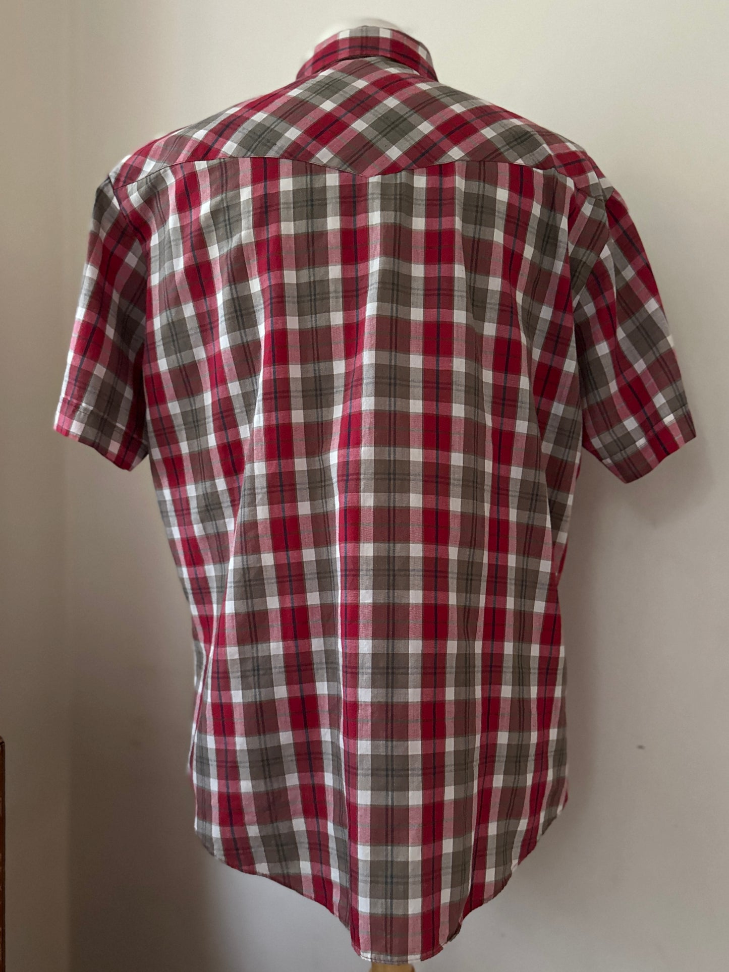Ely Cattleman Red Plaid Snap Up
